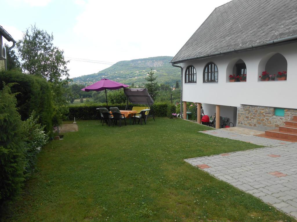 Panorama Holiday Home Badacsonyörs Exteriör bild